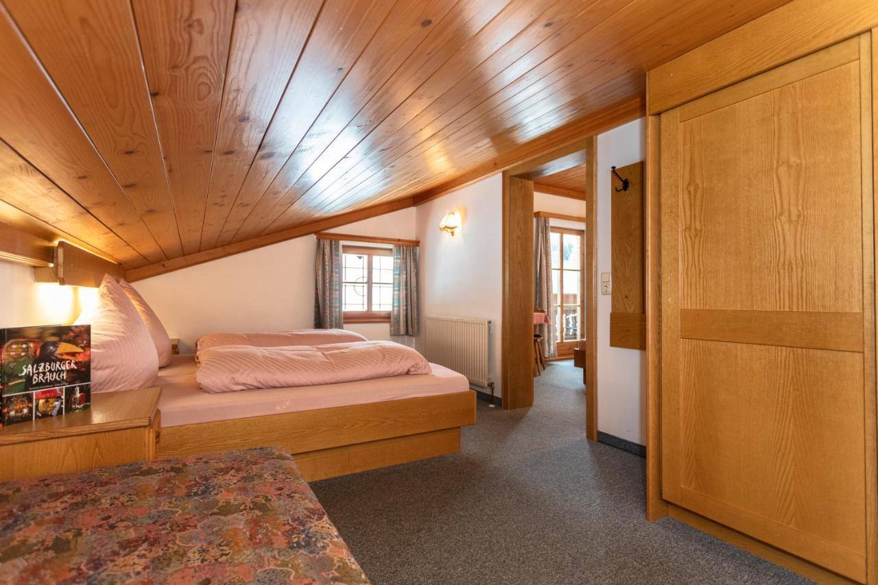 Biobauernhof Stegerbauer Apartment Maria Alm am Steinernen Meer Bagian luar foto