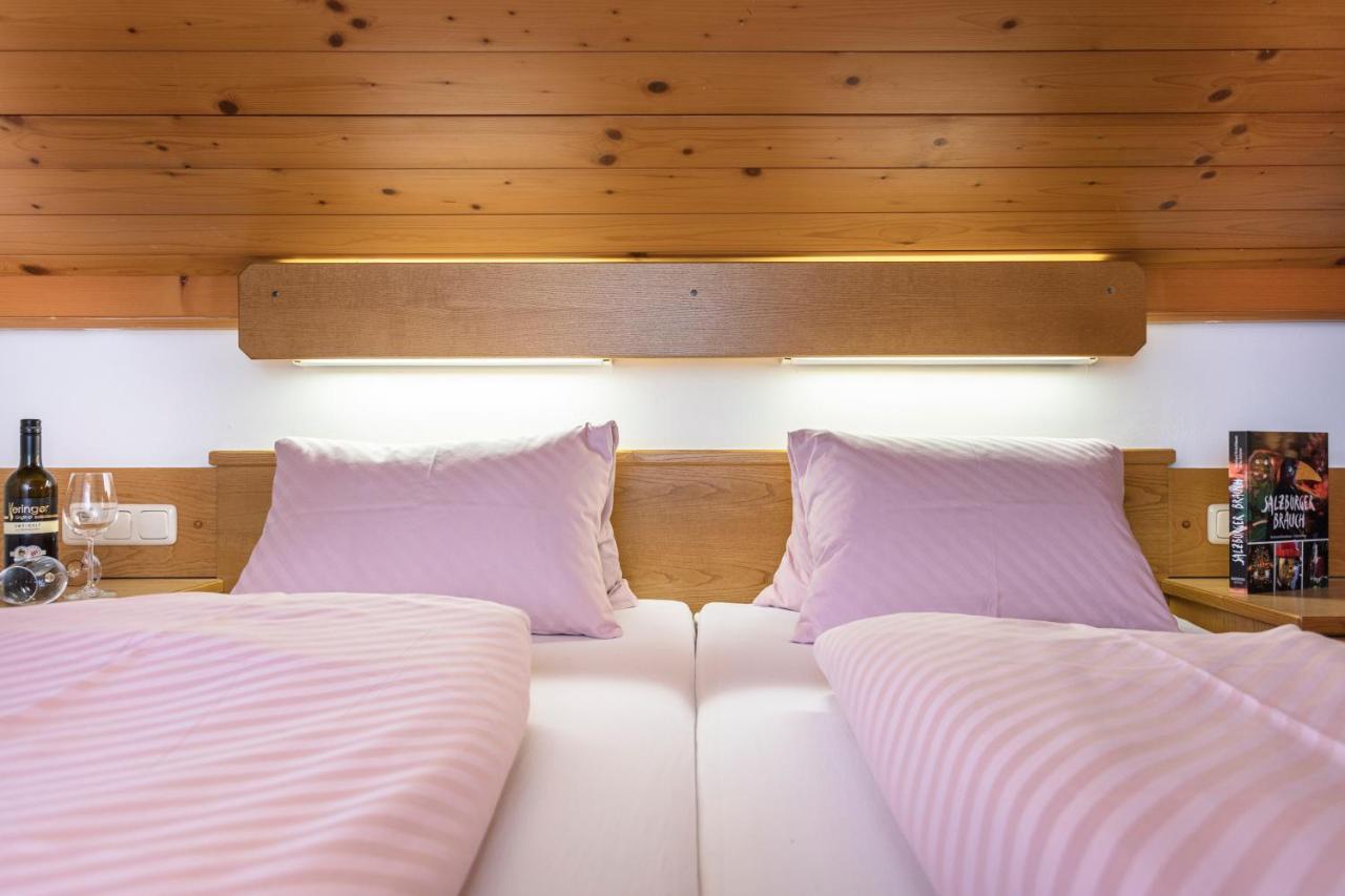 Biobauernhof Stegerbauer Apartment Maria Alm am Steinernen Meer Bagian luar foto